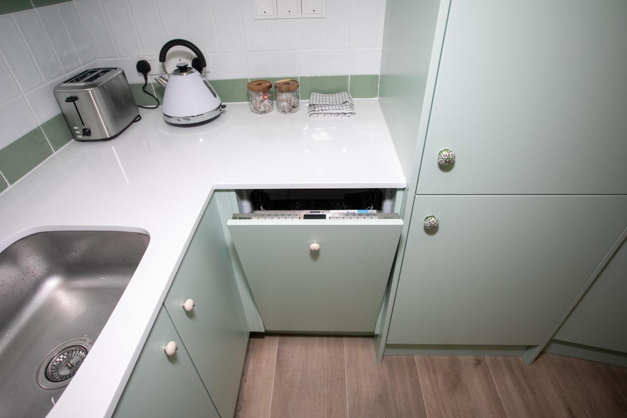 Palmove Luxurious Beachfront Apt Larnaca Luaran gambar